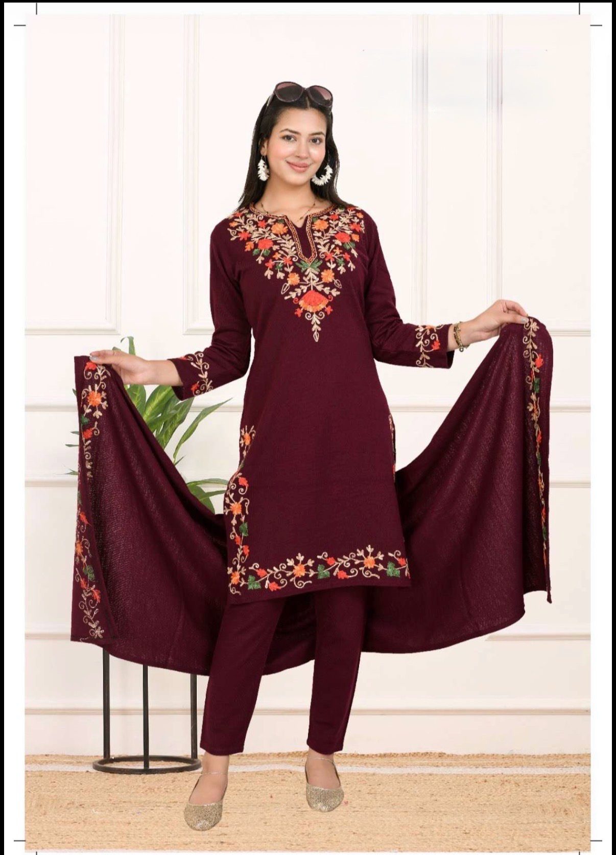 Winter Daffodil 3pc embroidery suit