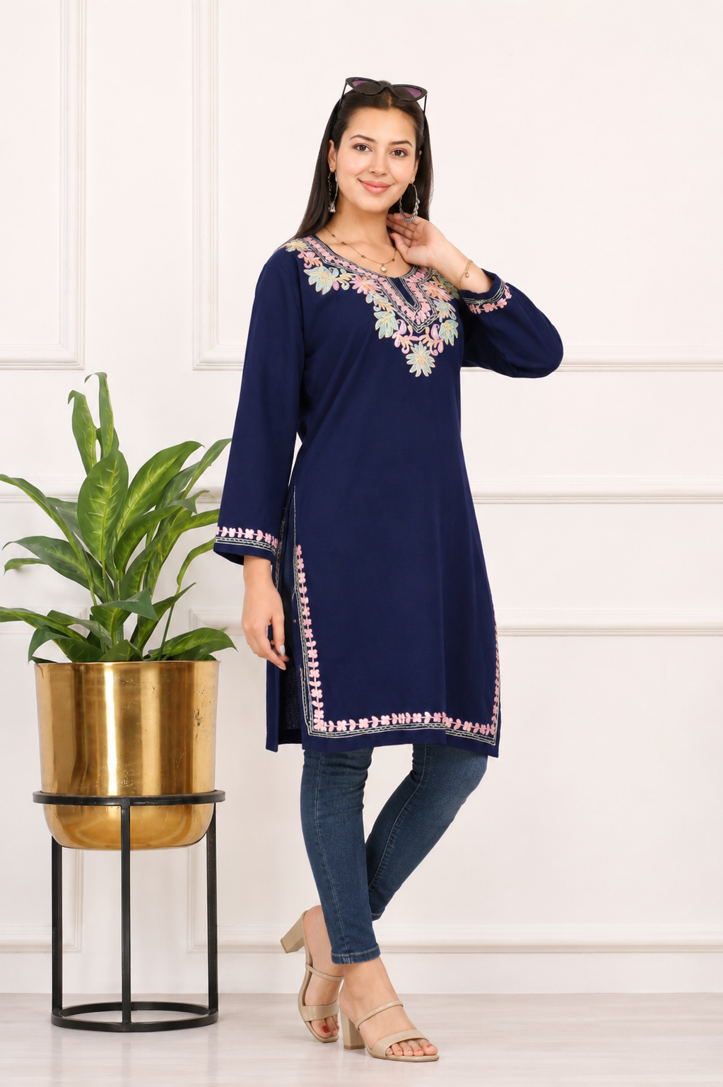 Women’s Navy Blue Kashmiri Embroidered Kurti
